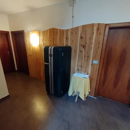 Ξενοδοχείο Garni Weingut Μεράνο