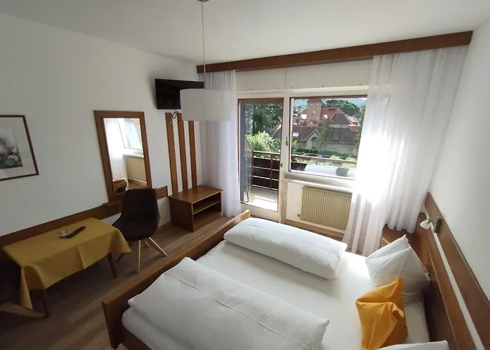 Hotel Garni Weingut Merano